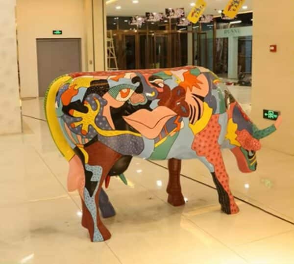 Cow Sculpture Art DKK356