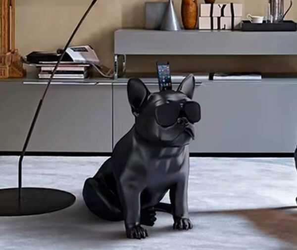 Bull Dog Sculpture DKK